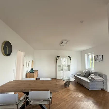 דירה Neue In Zentraler Lage In Hadamar, Naehe Limburg